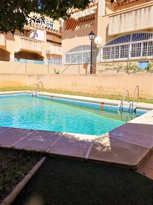 Sea View With Balcony. Queen Size Bed. High Speed Internet Aguadulce  Apartment